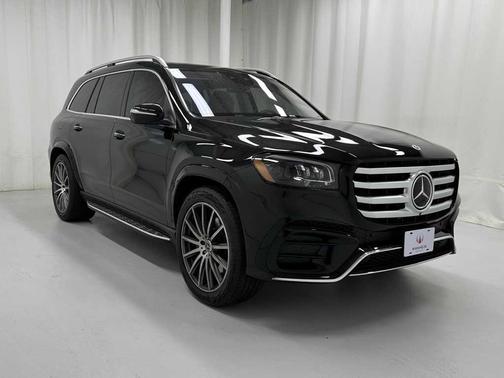 2025 Mercedes-Benz GLS 580 4MATIC