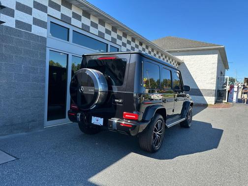 Obsidian Black Metallic 2024 Mercedes-Benz G-Class 4MATIC