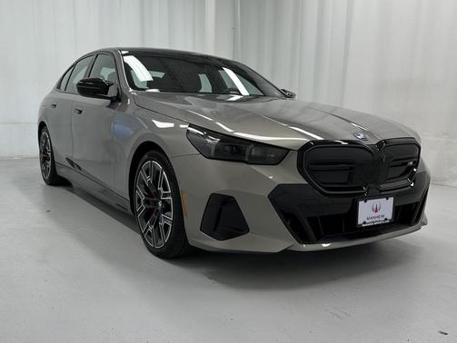 2024 BMW i5 M60
