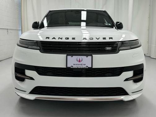 2025 Land Rover Range Rover Sport SE