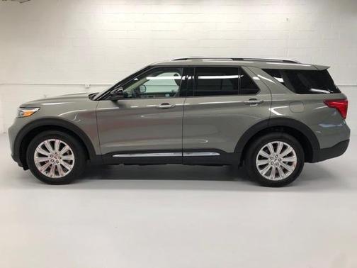Photo 1 of 54 of 2020 Ford Explorer Limited