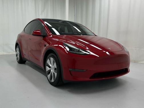 Red Multi-Coat 2023 Tesla Model Y Long Range Dual Motor All-Wheel Drive