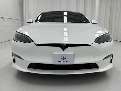 2023 Tesla Model S Base
