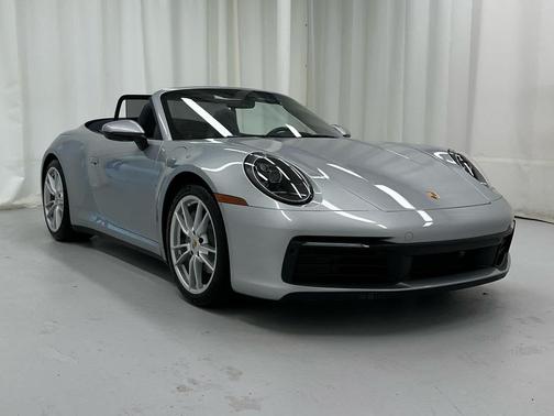 Dolomite Silver Metallic 2022 Porsche 911 Carrera