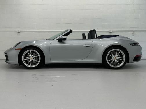 Dolomite Silver Metallic 2022 Porsche 911 Carrera