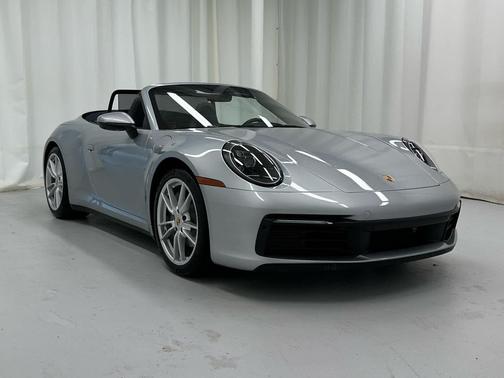 Dolomite Silver Metallic 2022 Porsche 911 Carrera
