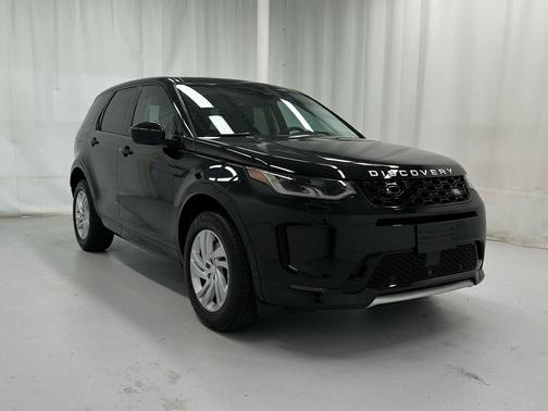 Santorini Black Metallic 2024 Land Rover Discovery Sport Core S