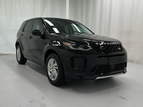 Santorini Black Metallic 2024 Land Rover Discovery Sport Core S