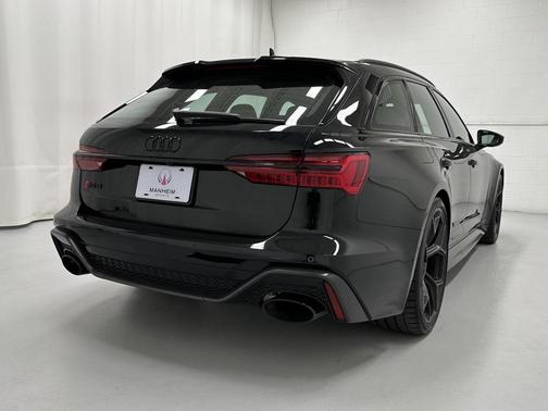 2025 Audi RS 6 Avant 4.0T