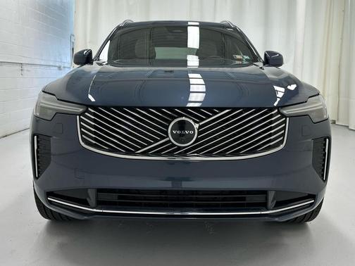 Denim Blue Metallic 2026 Volvo XC90 Plus, B6 AWD Gas (mild hybrid), Gasoline, Bright, 7 Seats