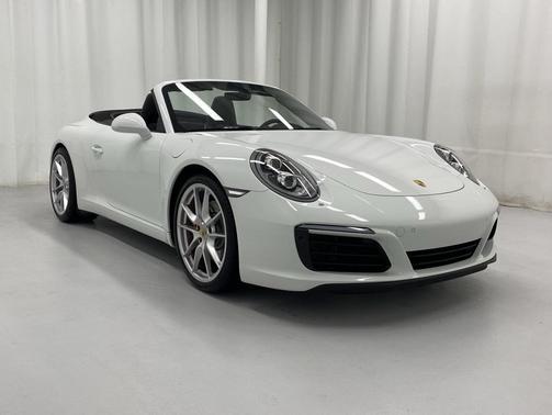 2019 Porsche 911 Carrera S