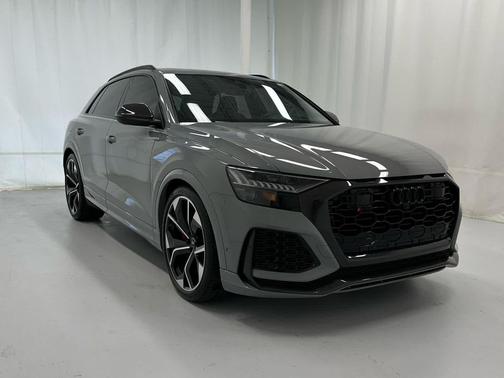 Nardo Gray 2023 Audi RS Q8 4.0T