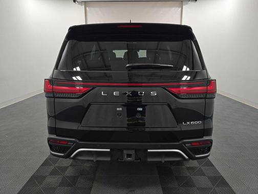 2024 Lexus LX 600 F SPORT
