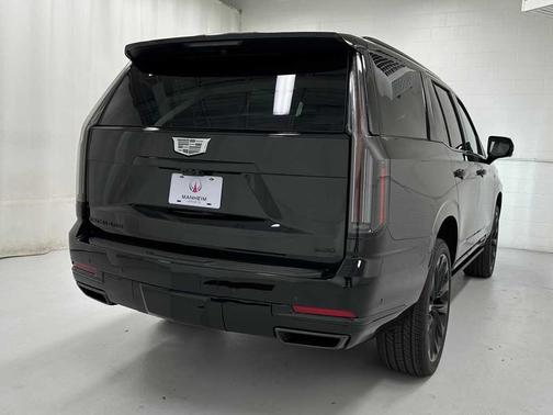 2025 Cadillac Escalade Sport Platinum