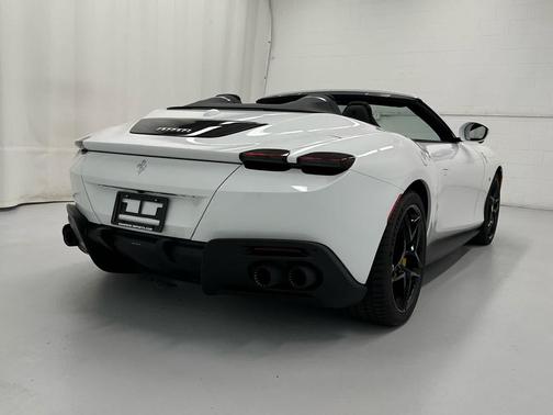 Bianco Cervino 2025 Ferrari Roma Spider Convertible