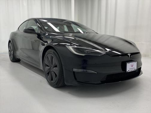 2022 Tesla Model S Base