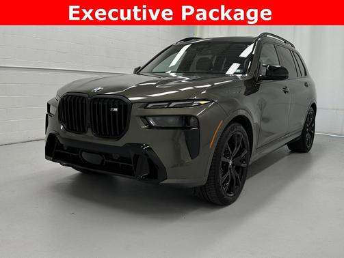 2025 BMW X7 M60i