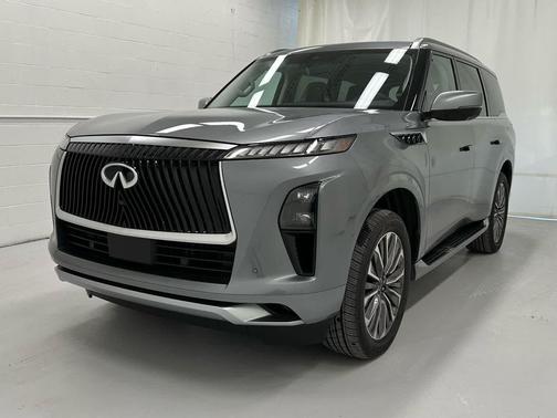 2025 INFINITI QX80 SENSORY AWD
