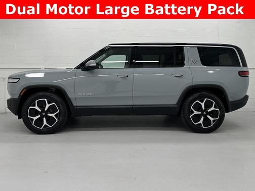 2023 Rivian R1S Adventure