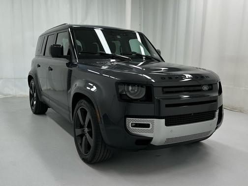 2024 Land Rover Defender 110 P300
