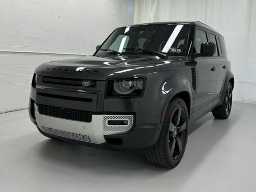 2024 Land Rover Defender 110 P300