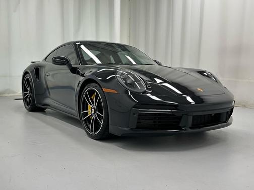 BLACK 2025 Porsche 911 Turbo