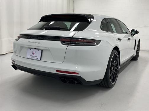 2018 Porsche Panamera Sport Turismo 4S