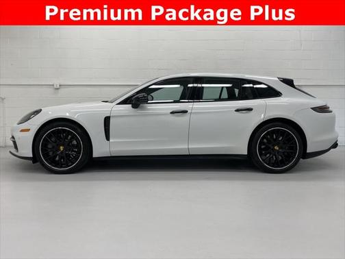 2018 Porsche Panamera Sport Turismo 4S