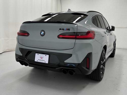 2022 BMW X4 M AWD