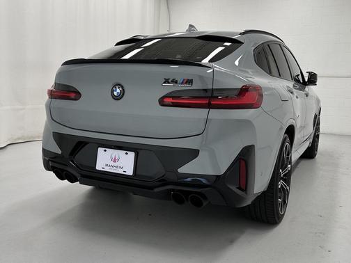 2022 BMW X4 M AWD
