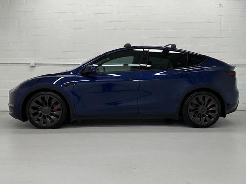 2022 Tesla Model Y Performance Dual Motor All-Wheel Drive
