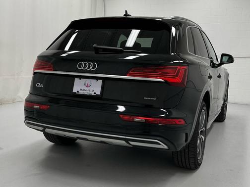 2021 Audi Q5 45 Premium Plus