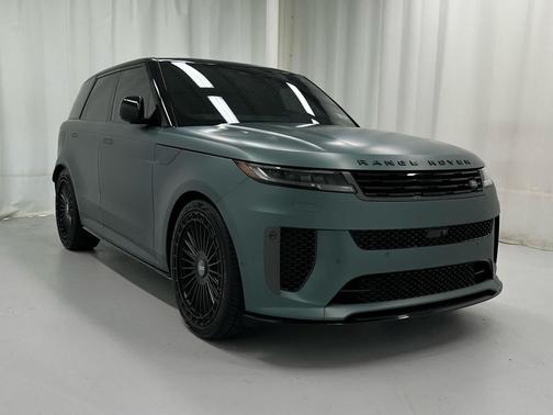 SV BESPOKE MATTE GREEN 2025 Land Rover Range Rover Sport P635 SV Edition Two