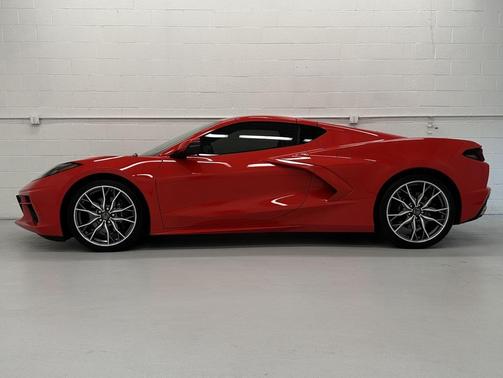 2020 Chevrolet Corvette Stingray w/2LT