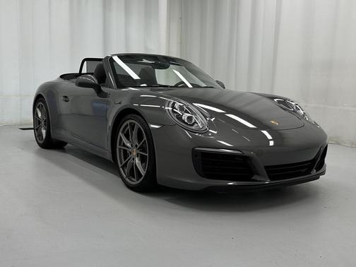 2017 Porsche 911 Carrera