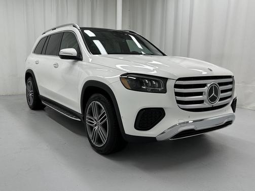 2025 Mercedes-Benz GLS 450 4MATIC