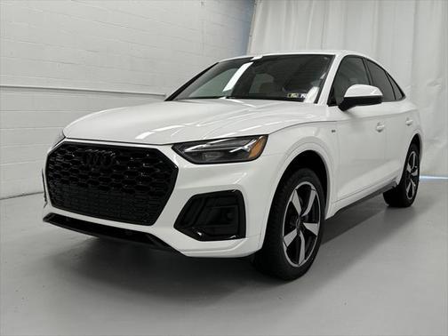 2022 Audi Q5 45 S line Premium Plus