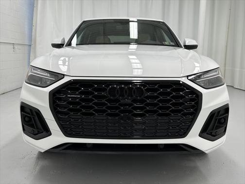2022 Audi Q5 45 S line Premium Plus