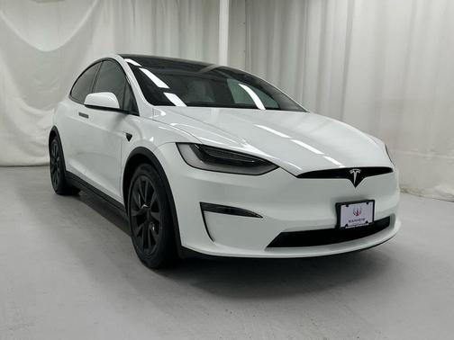 2022 Tesla Model X Plaid Tri Motor All-Wheel Drive