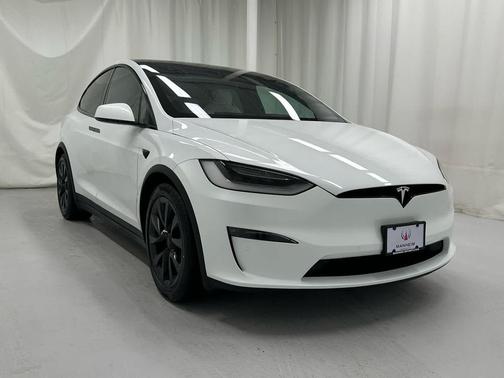2022 Tesla Model X Plaid Tri Motor All-Wheel Drive
