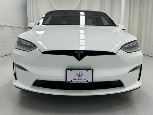 2022 Tesla Model X Plaid Tri Motor All-Wheel Drive