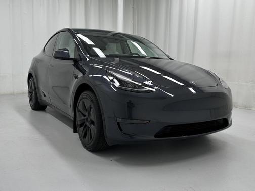 2025 Tesla Model Y Long Range Dual Motor All-Wheel Drive