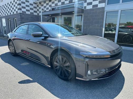 Quantum Grey Metallic 2025 Lucid Air Grand Touring