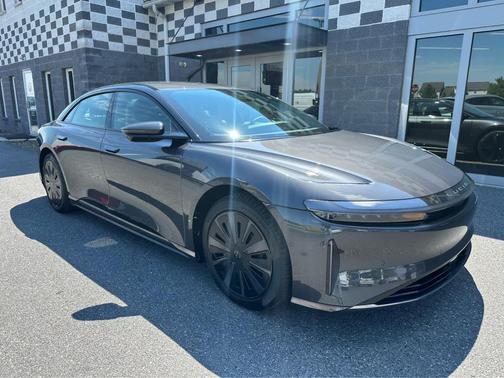 Quantum Grey Metallic 2025 Lucid Air Grand Touring