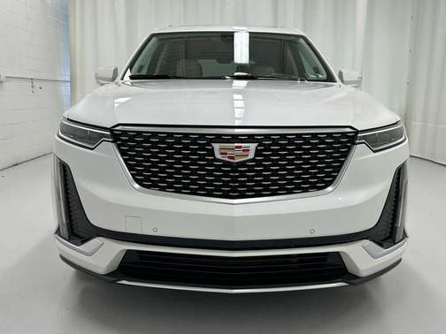 Crystal White Tricoat 2023 Cadillac XT6 Premium Luxury AWD