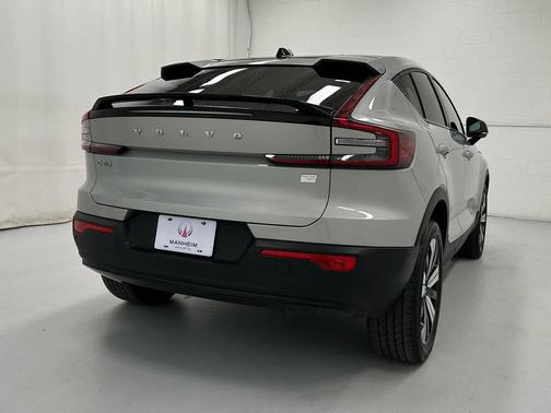 2023 Volvo C40 Recharge Pure Electric Twin Plus