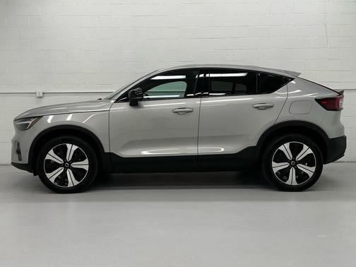 2023 Volvo C40 Recharge Pure Electric Twin Plus