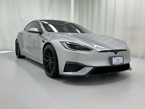 Lunar Silver 2026 Tesla Model S Plaid