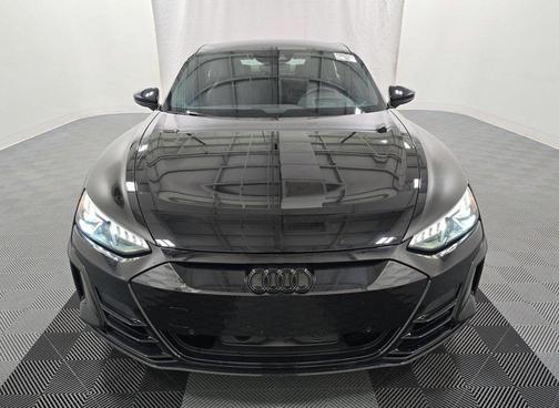2023 Audi RS e-tron GT quattro
