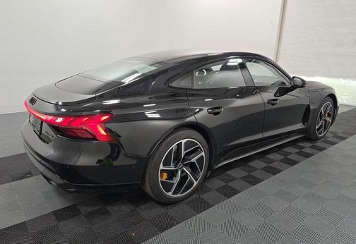 2023 Audi RS e-tron GT quattro